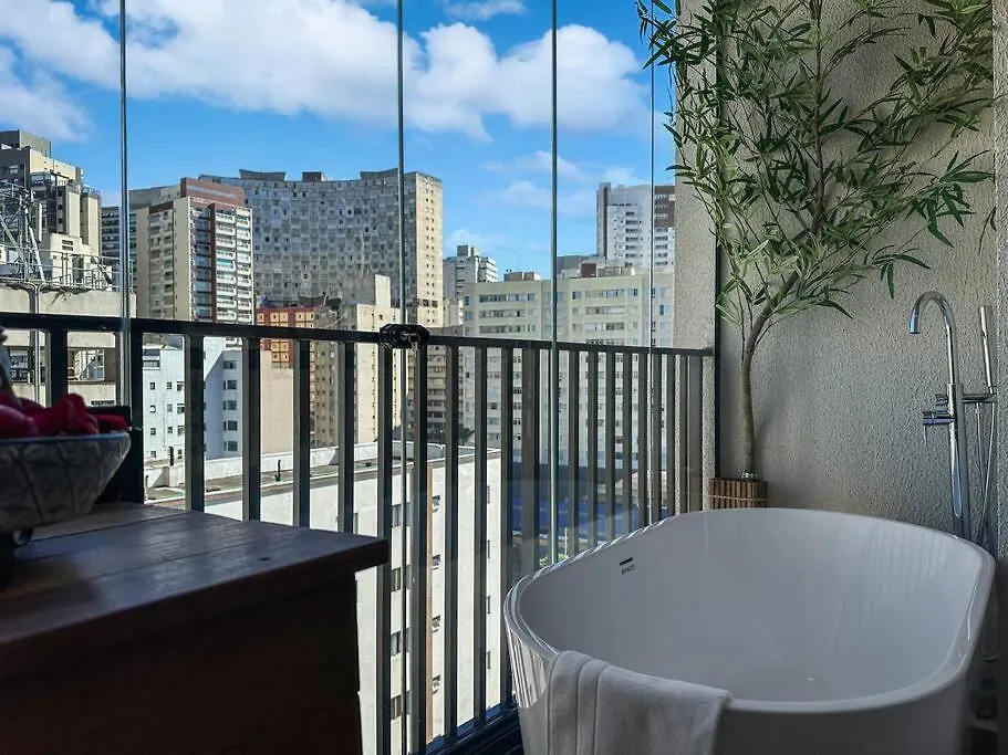 Zen Studio View Bathtub Relaxing Romantic São Paulo 0*,  Brasilien